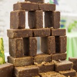 I panetti di zucchero estratto dal fiore di palma