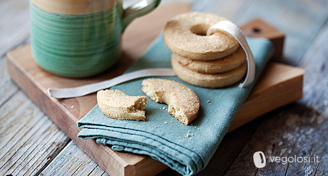 biscotti vegani senza glutine al cocco