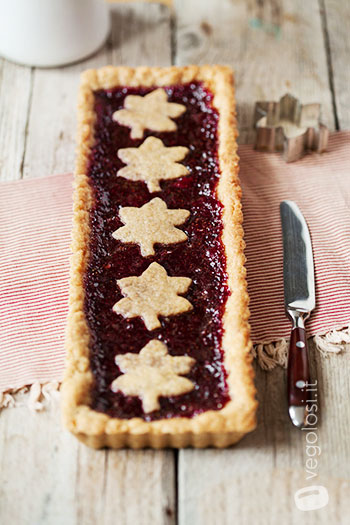 Crostata vegana con marmellata