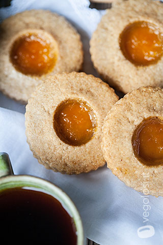 Biscotti frolla yogurt e marmellata