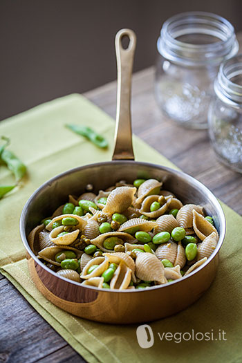 conchiglie edamame piselli