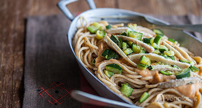 Spaghetti alla crema di ceci eritrea