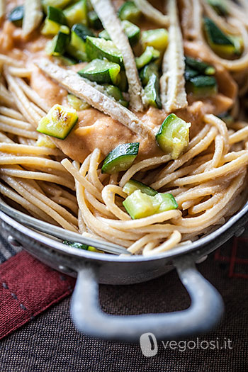 Spaghetti alla crema di ceci eritrea