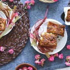 Torta vegana morbida con mandorle e rose