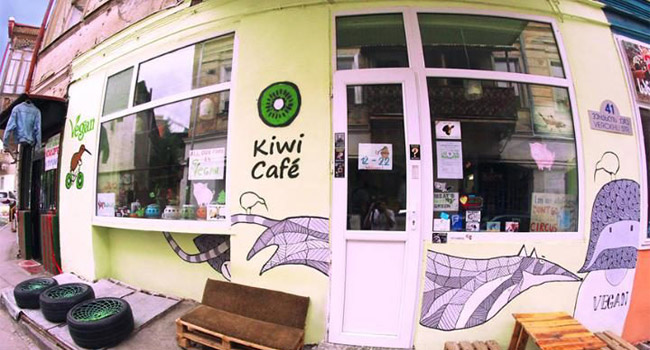 kiwi-cafè-vegan-georgia