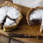 crostatine vegane di quinoa con crema al cioccolato