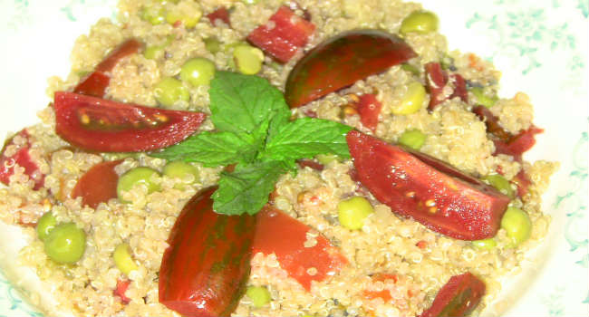 Insalata di quinoa con verdure