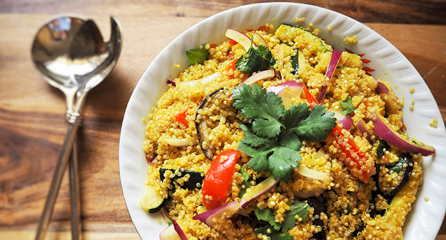 Insalata di quinoa con verdure