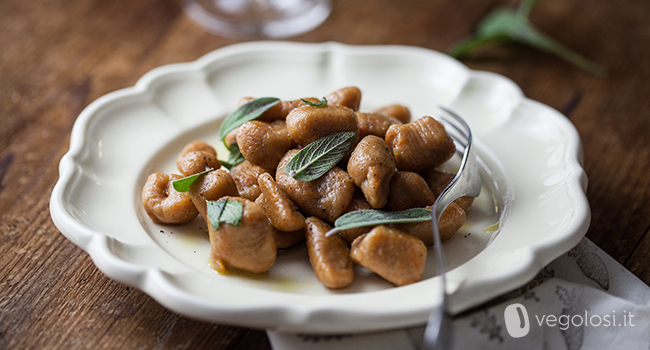 Gnocchi all'ossolana vegani