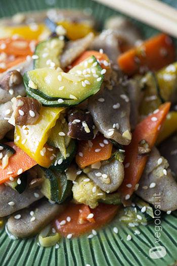 Gnocchi di riso integrale e verdure