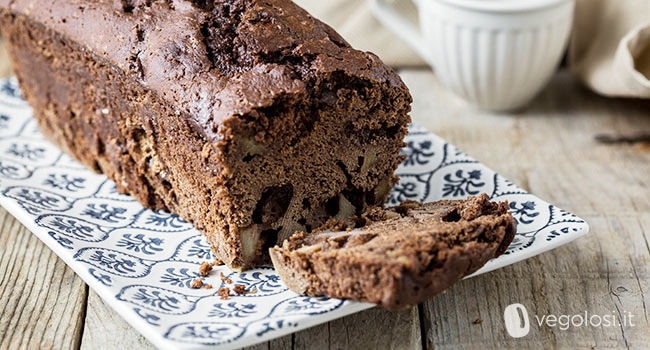 Plumcake vegan al cioccolato fondente e pere