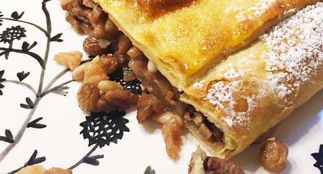 strudel vegano alle pere