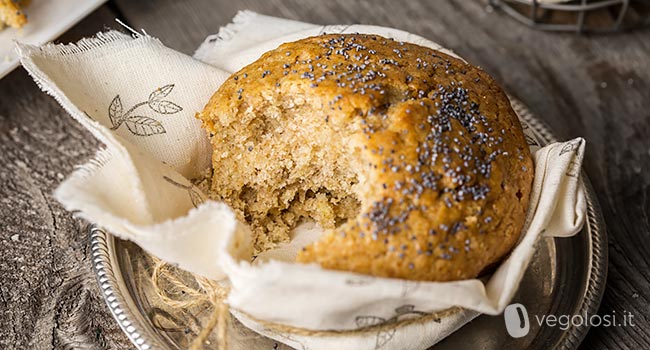 Muffin al limone e semi di papavero