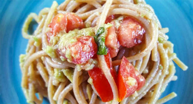 spaghetti con l'avocado