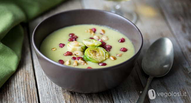 Vellutata vegan cavoletti di Bruxelles
