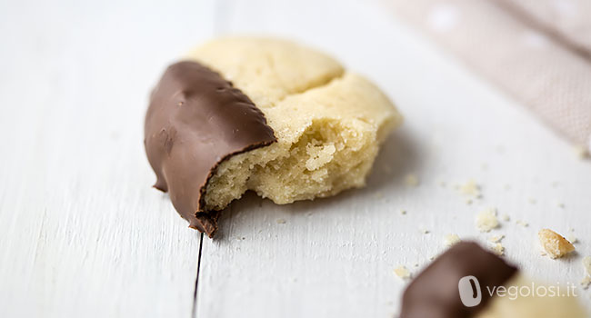 biscotti di frolla montata vegan