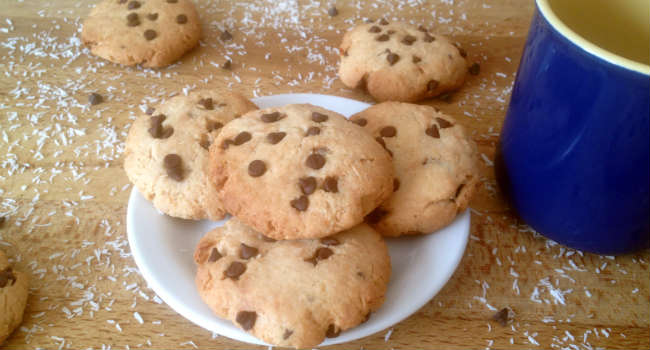 biscotti vegani cocco e cioccolato