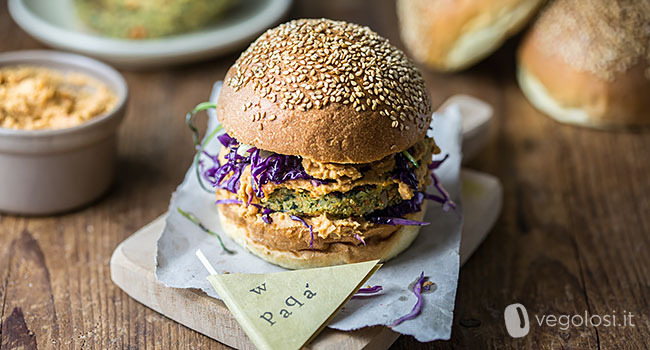 Hamburger vegani di friarielli, patate e funghi shiitake