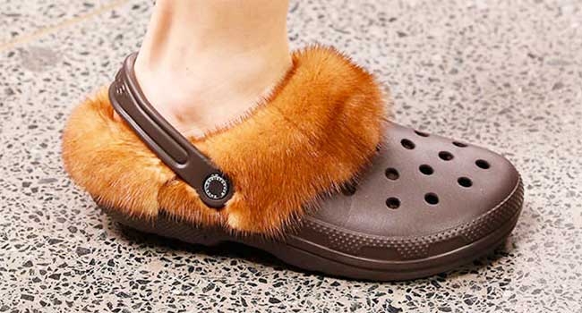 crocs con pelo