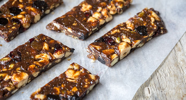 Barrette Energetiche Fatte In Casa Al Cioccolato E Frutta Secca Vegolosi It