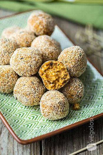 Bocconcini vegani con bulghur e olive nere