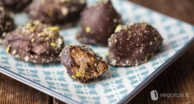 biscotti vegani senza glutine cioccolato e frutta secca