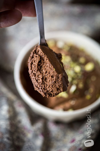 mousse cioccolato vegan aquafaba
