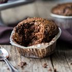 Muffin vegan al cioccolato, caffè e peperoncino