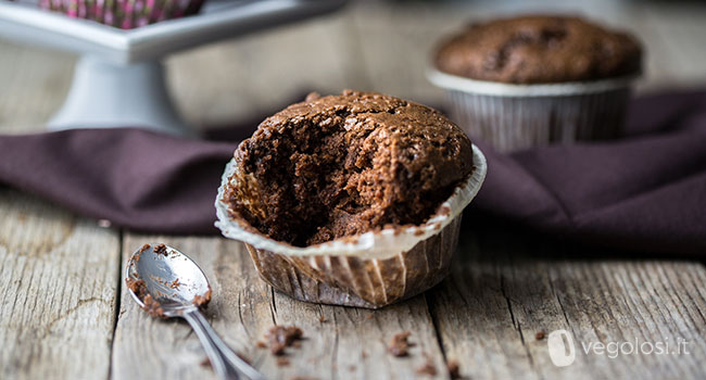 Muffin vegan al cioccolato, caffè e peperoncino