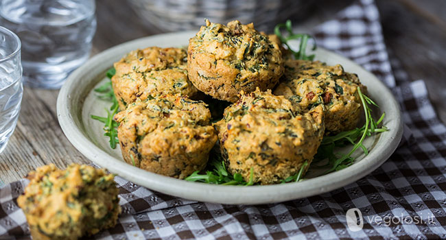 Muffin salati senza latte alla rucola