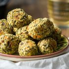 Polpette di patate e cima di rapa