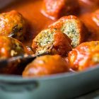 Polpette di pane al sugo