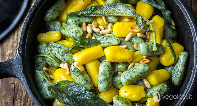 Gnocchi vegan paglia e fieno alle erbette e zafferano