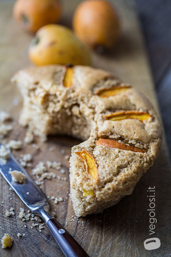 Ciambella vegana alle nespole
