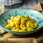 Gnocchi con farina di ceci e patate