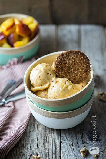 gelato vegano alla pesca senza gelatiera