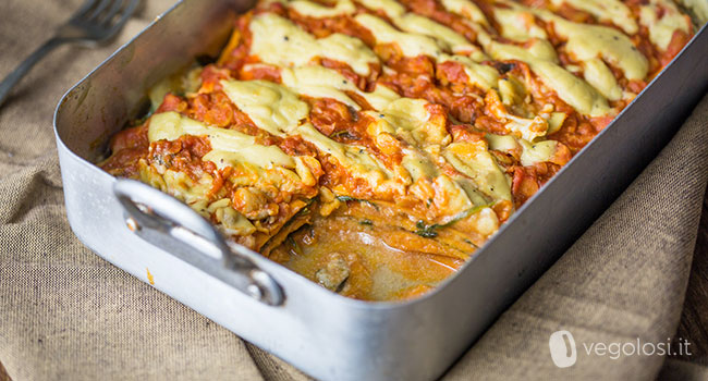 Lasagne di patate dolci con ragÃ¹ di ceci e spinaci