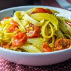 Tagliatelle integrali ai pomodorini, finocchi e zafferano