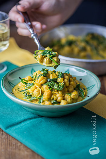 Curry di ceci e spinaci