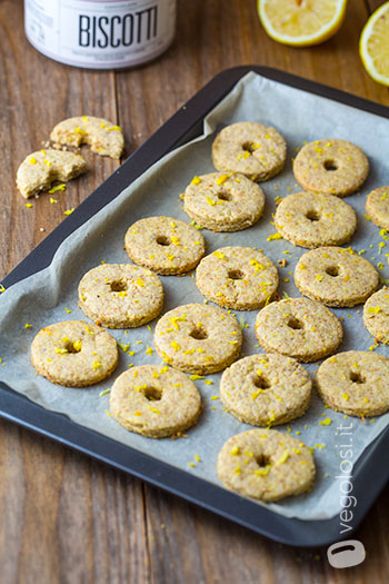 Biscotti al limone senza burro