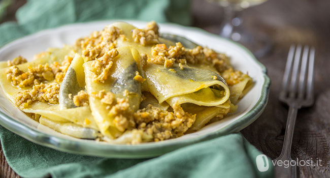 Pappardelle con salvia al bianco di - Vegolosi.it