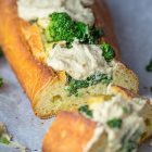 Baguette farcita, ripiena di broccoli, cime di rapa e crema di carciofi