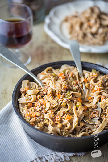 fettuccine di grano saraceno grappa ragu bianco