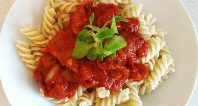 pasta ragù di ceci e tofu