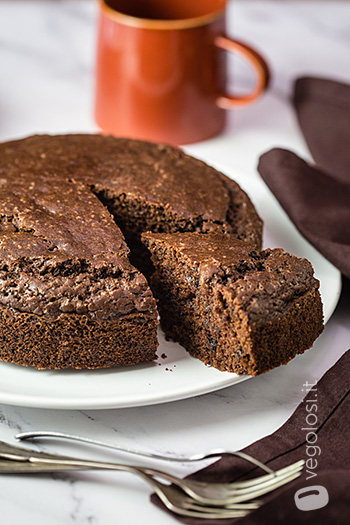 Torta vegana al cioccolato facile