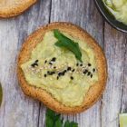 hummus di ceci e avocado