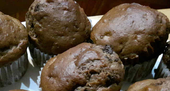 muffin vegani pere e cioccolato