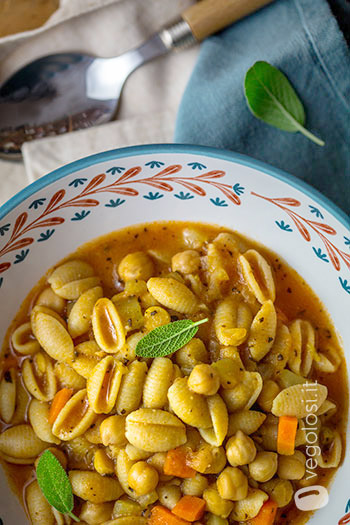 Pasta e ceci vegana morbida
