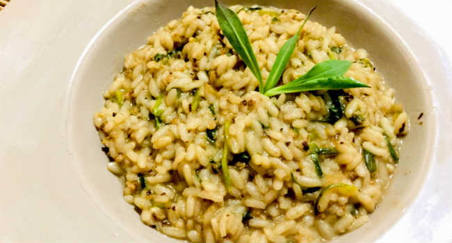 Risotto vegano con sciopetin e funghi shiitake