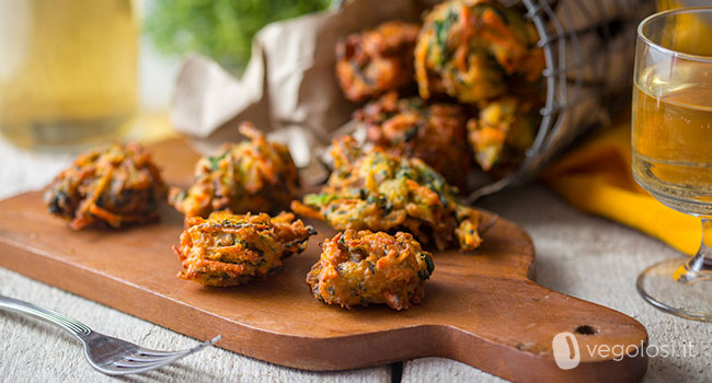 Pakora di verdure con crema al curry